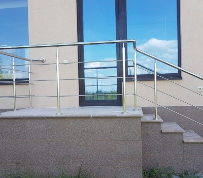 IMG-1227bd2b1897d3ad294cf5331d9df5ea-V